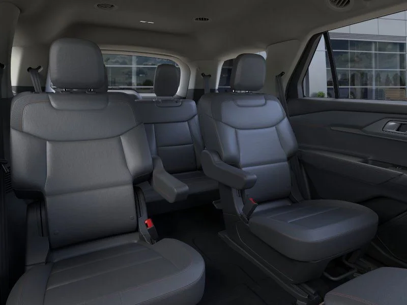 New 2026 Star White Metallic Tri-Coat Ford Active image 11