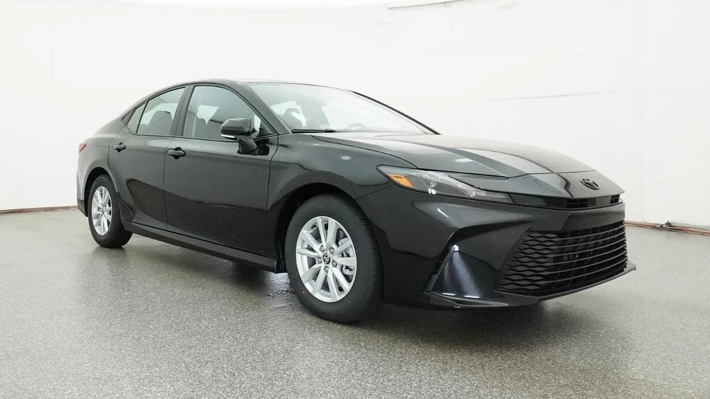 New 2026 Midnight Black Metallic Toyota LE image 9