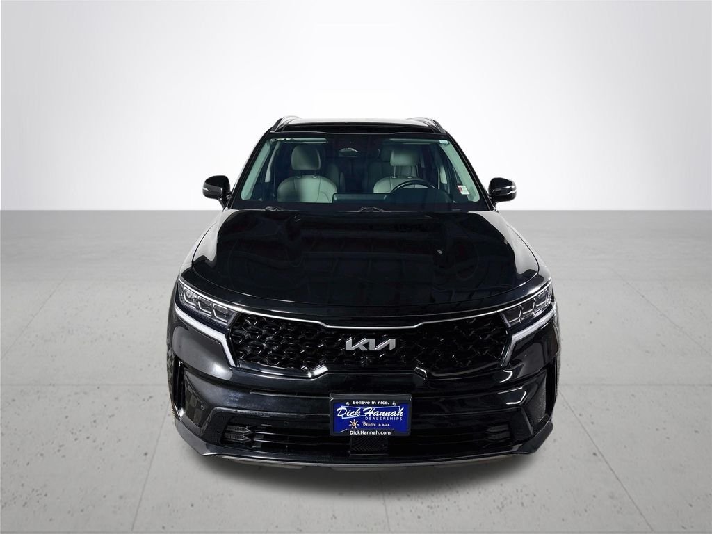 Used 2023 Aurora Black Kia SX Prestige image 3