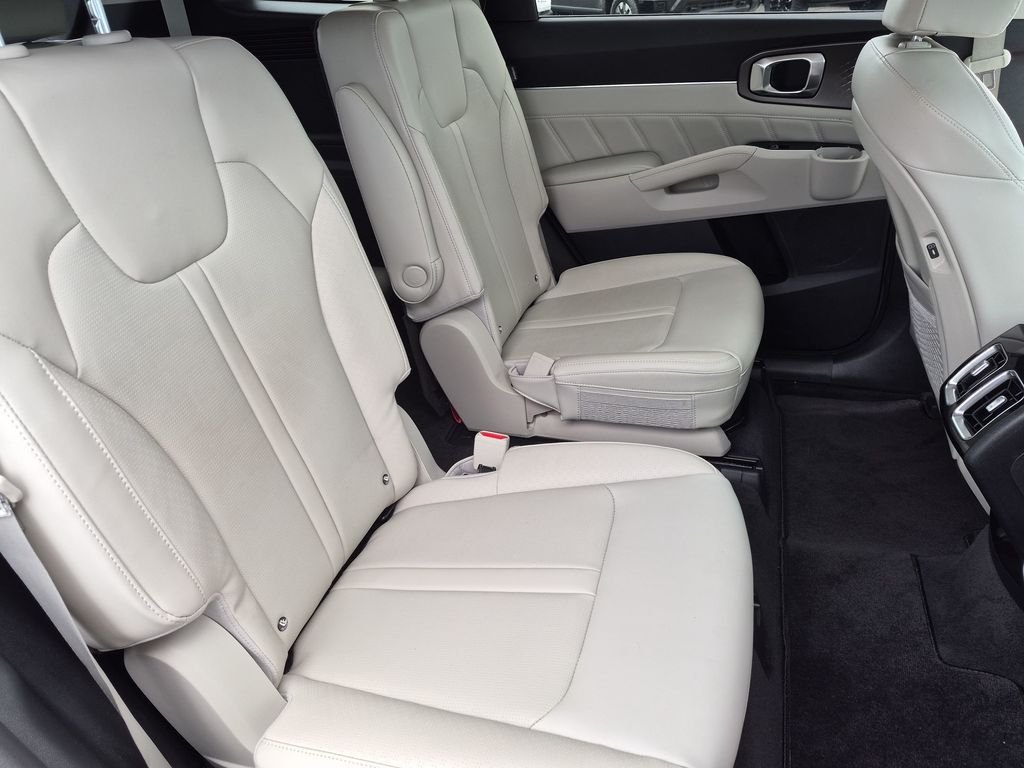 Used 2024 Gray Kia SX image 33