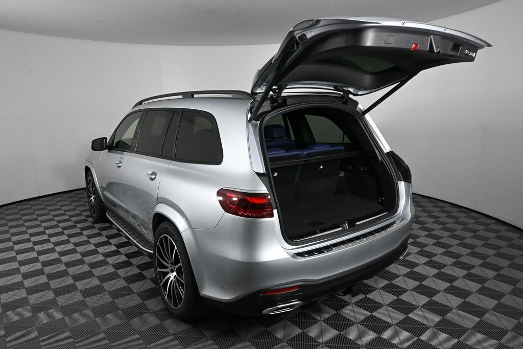 New 2026 Cirrus Silver Metallic Mercedes-Benz GLS 580 image 32
