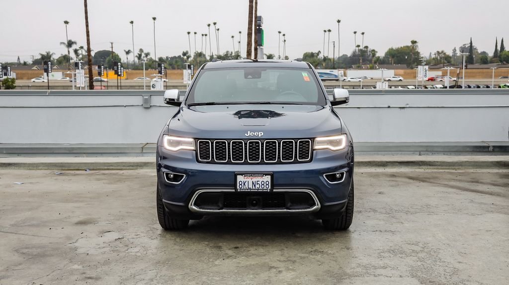 Used 2019 Slate Blue Jeep Limited image 3