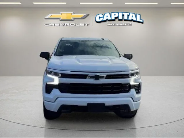 Used 2024 White Chevrolet RST image 8