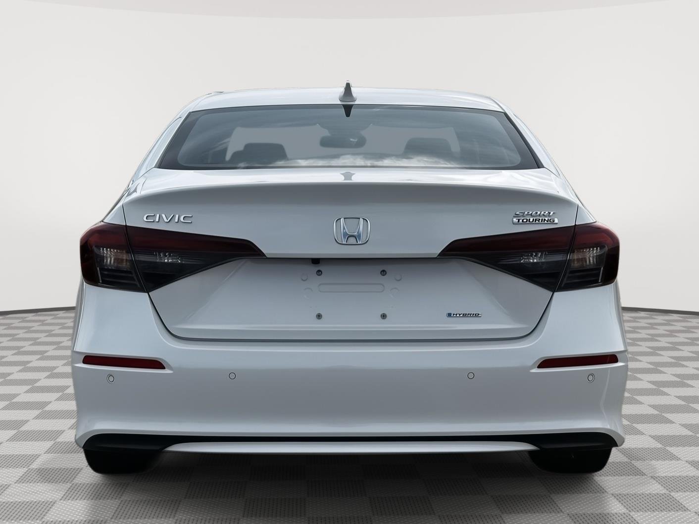 Certified Used 2025 Platinum White Pearl Honda Sport Touring image 4