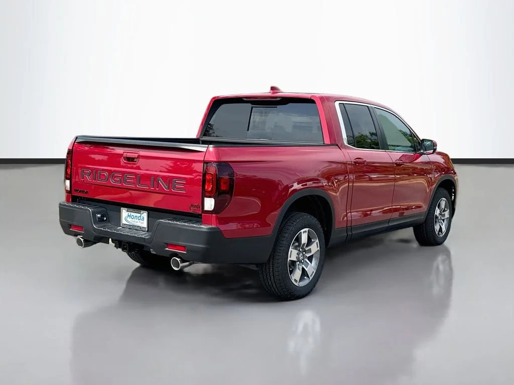 New 2026 Radiant Red Metallic II Honda RTL image 9