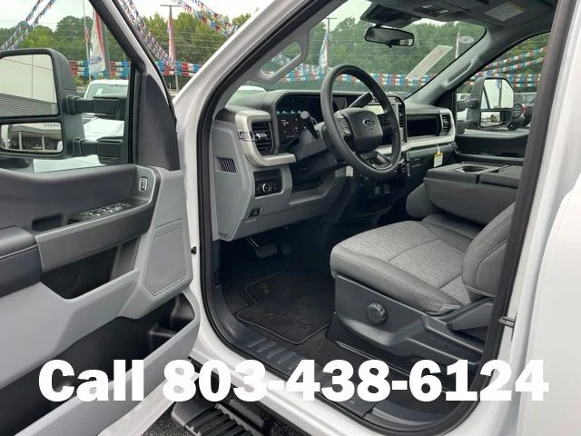 New 2026 Oxford White Ford F-250® XL image 5