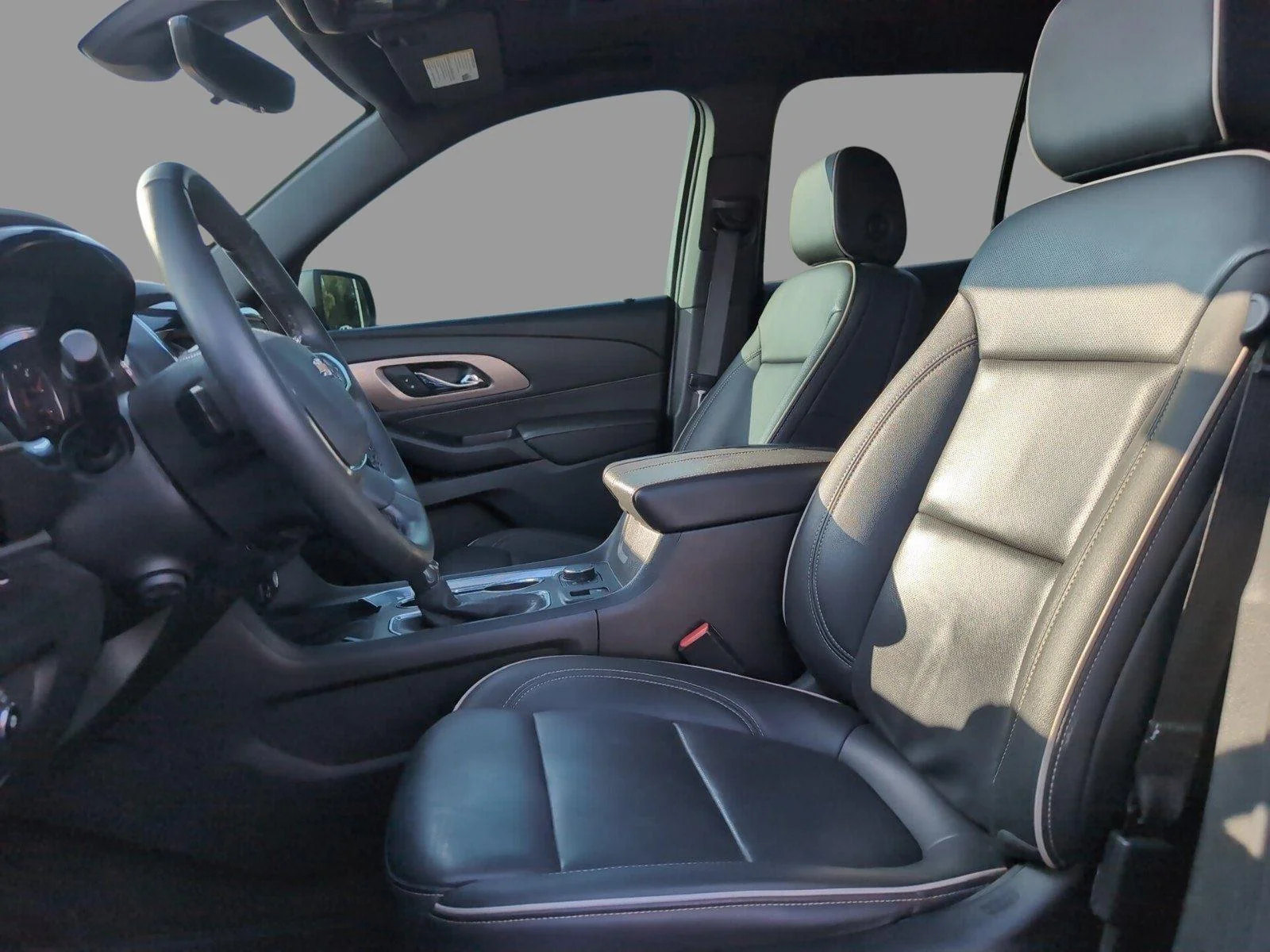 Used 2023 Sterling Gray Metallic Chevrolet Premier image 14