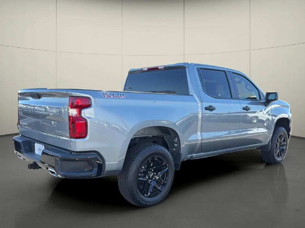 New 2026 Sterling Gray Metallic Chevrolet Custom Trail Boss image 7