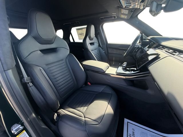 New 2026 British Racing Green Land Rover Autobiography image 16