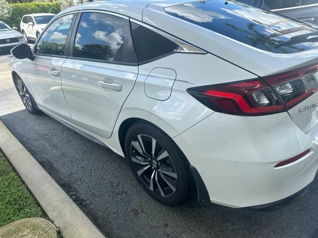 Certified Used 2023  Honda EX-L image 4