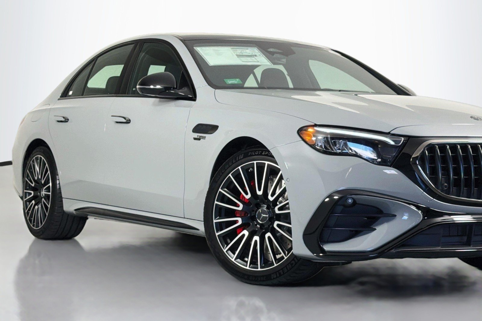 New 2027 MANUFAKTUR Alpine Grey Mercedes-Benz AMG® E 53 Hybrid Sedan image 13