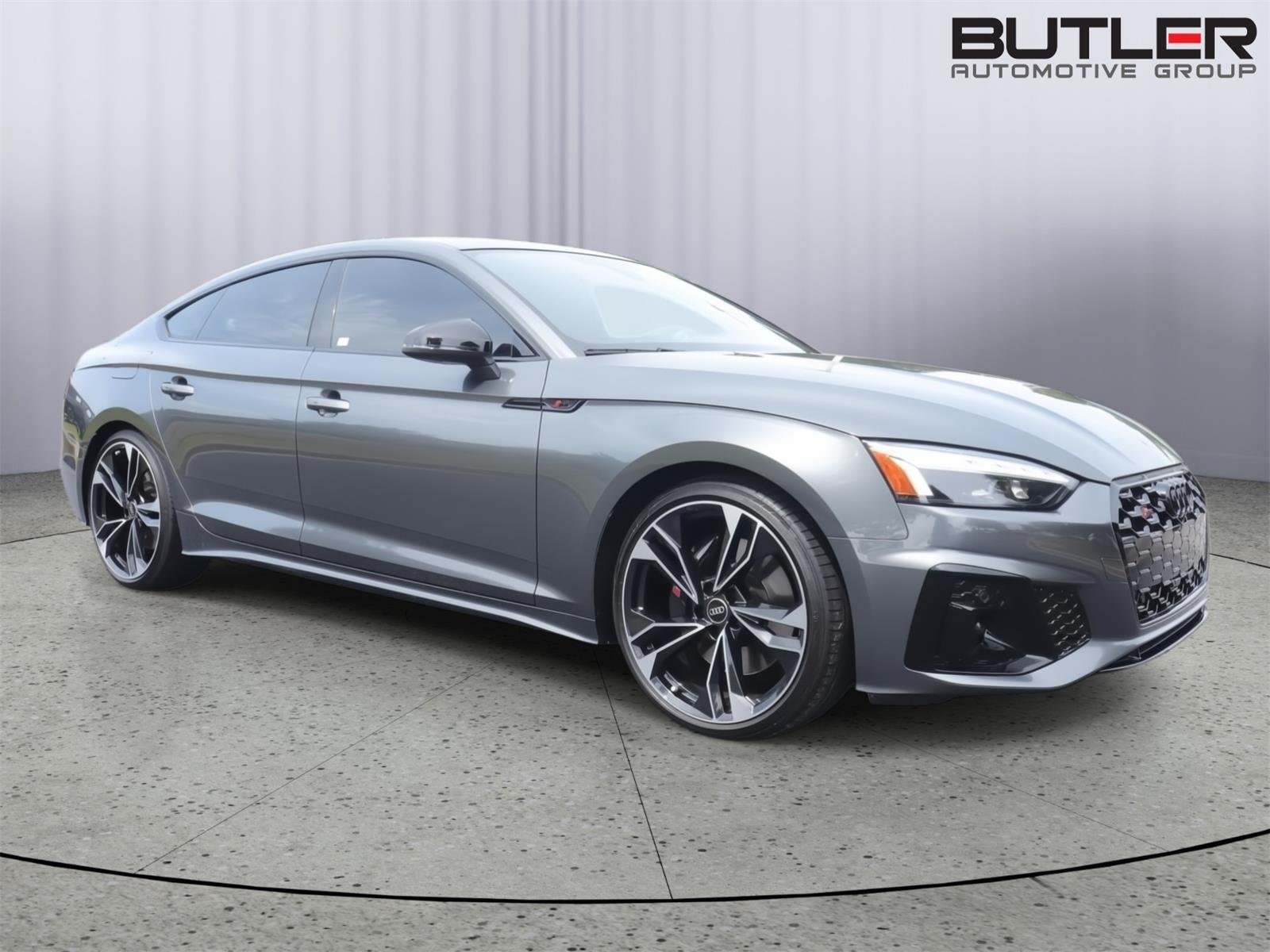 Used 2024 Daytona Gray Pearl Effect Audi Premium Plus image 3