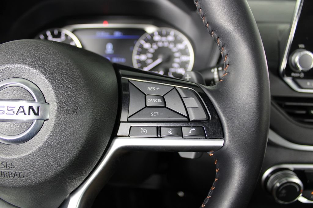2019 Nissan Altima SR - Photo 25