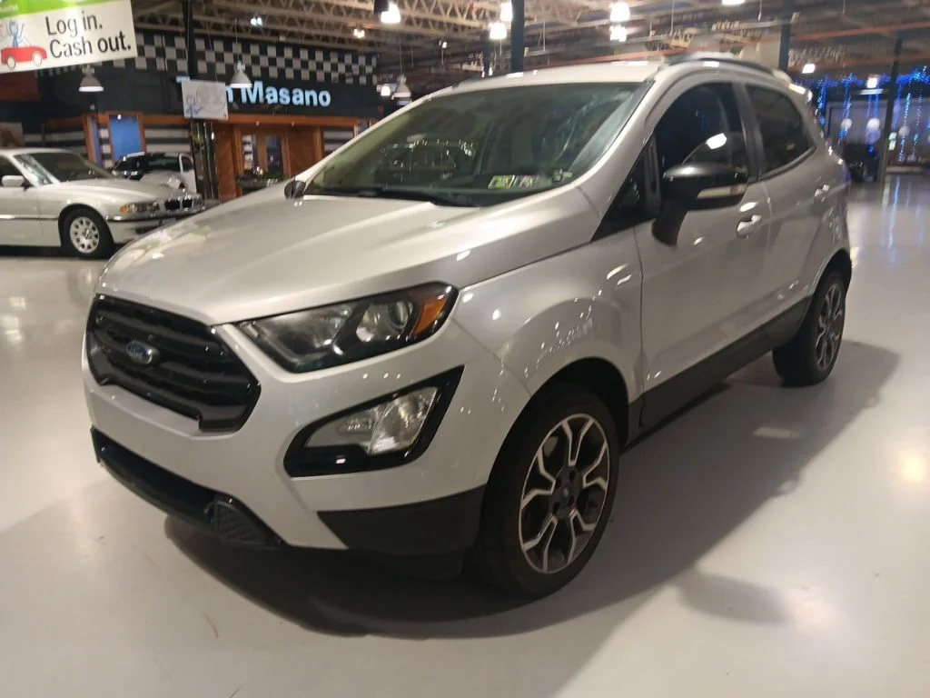 Used 2019 Silver Metallic Ford SES image 1