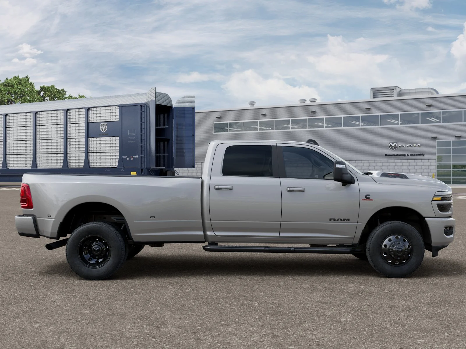New 2026 Silver-Zynith Exterior Paint RAM Laramie image 48