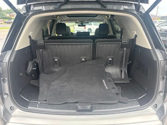2024 Nissan Pathfinder Platinum - Photo 26