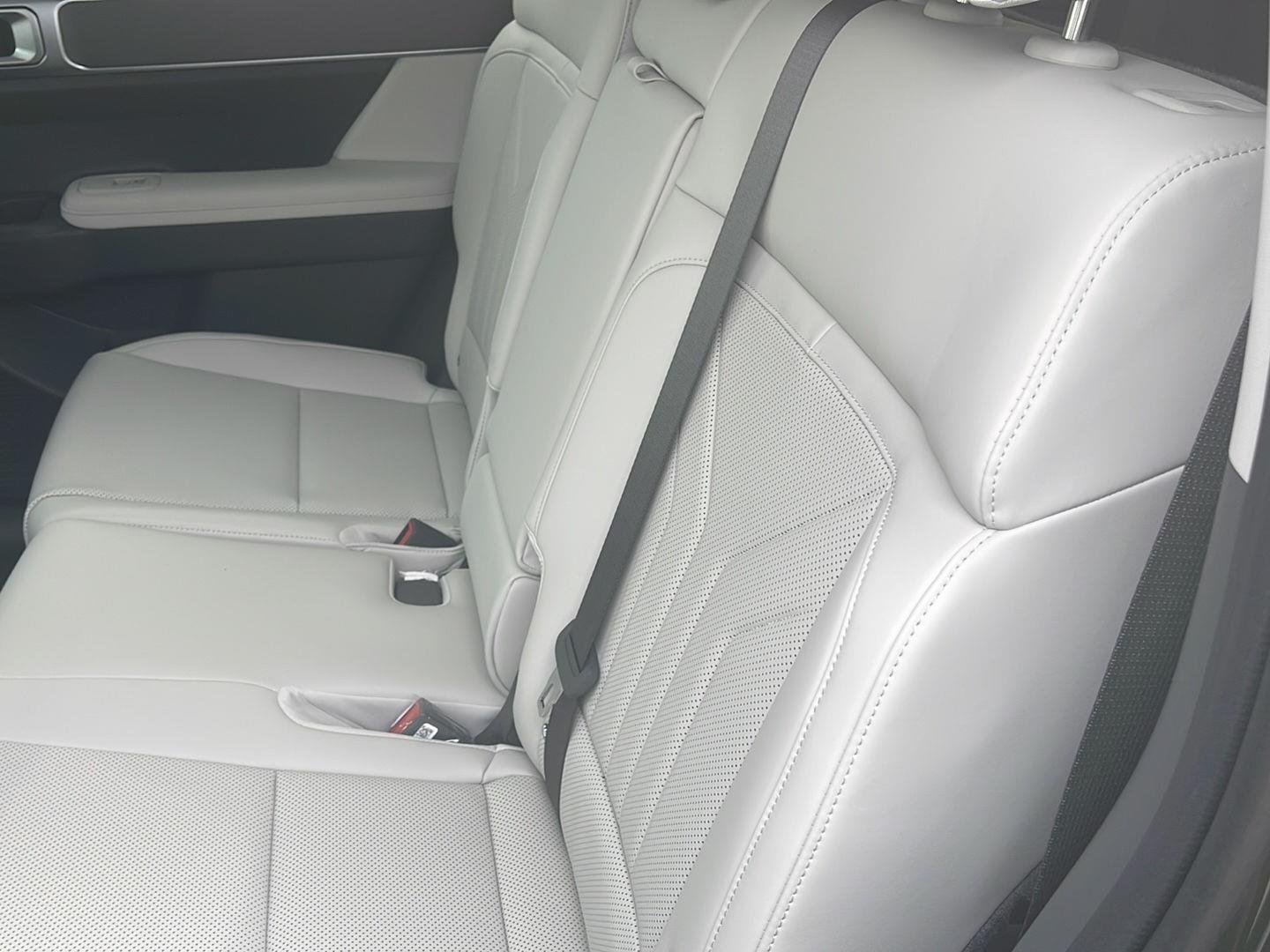 New 2026 Rockwood Green Hyundai SEL AWD image 14
