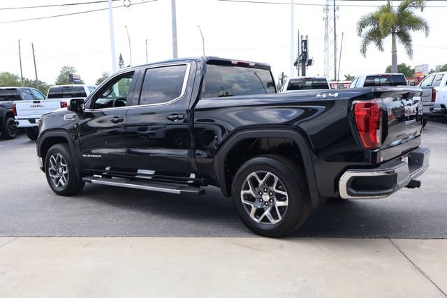 New 2026 Onyx Black GMC SLE image 6