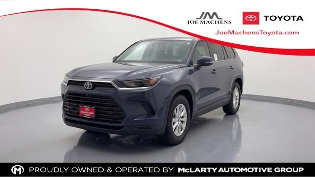 Used 2026 White Toyota XLE image 1