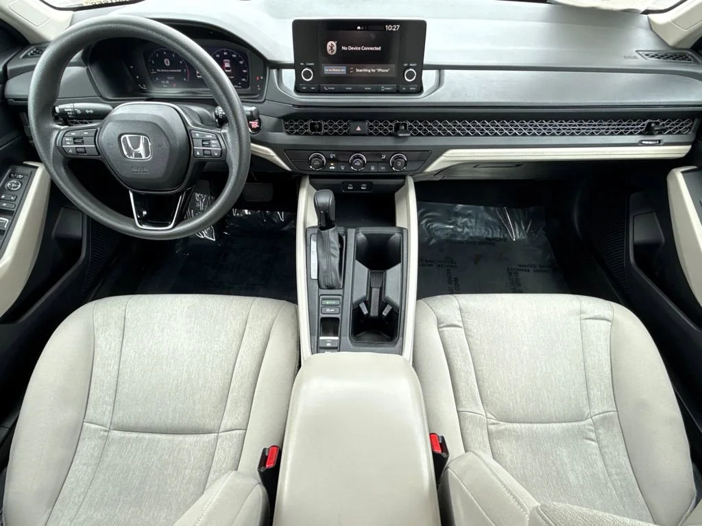 Used 2023 Red Honda LX image 17