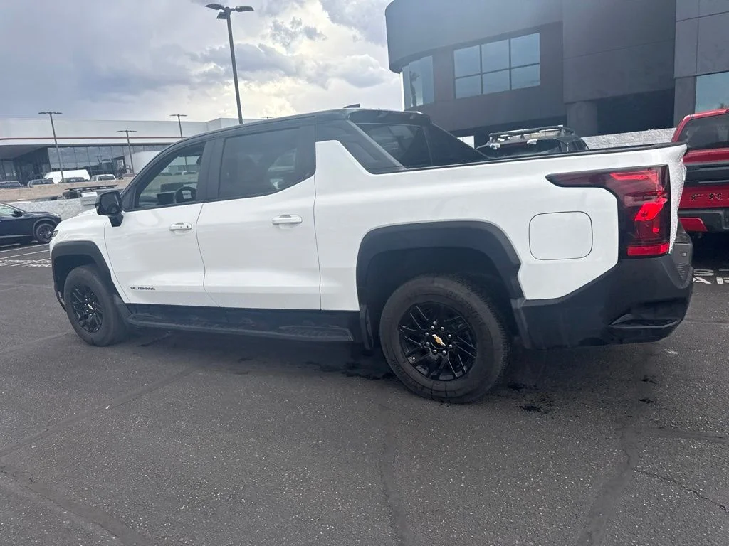 Used 2024 White Chevrolet Work Truck image 16