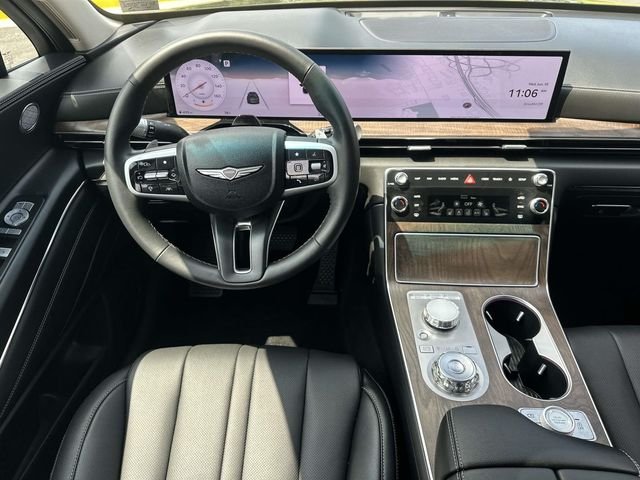 Used 2026 Black Genesis 2.5T image 19