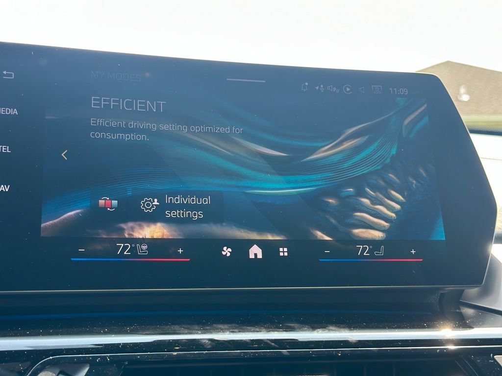 New 2026 Skyscraper Grey Metallic BMW xDrive28i image 42