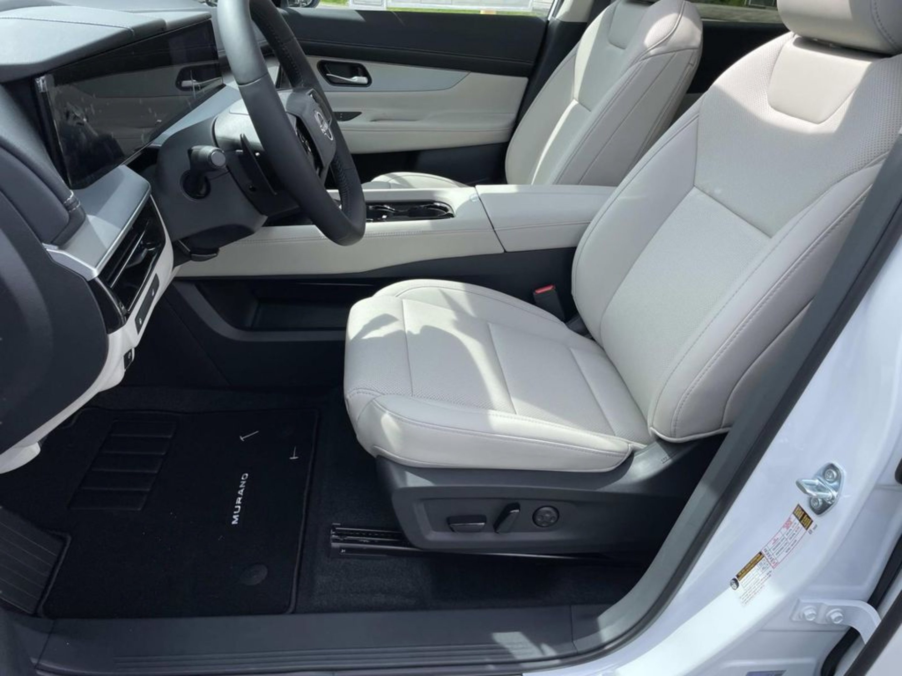 New 2026 Everest White Pearl TriCoat Nissan SL image 20
