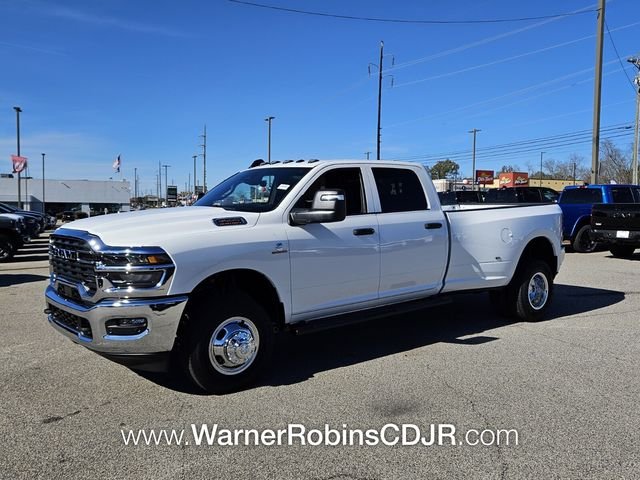 New 2026 Bright White Clear-Coat Exterior Paint RAM Tradesman image 3