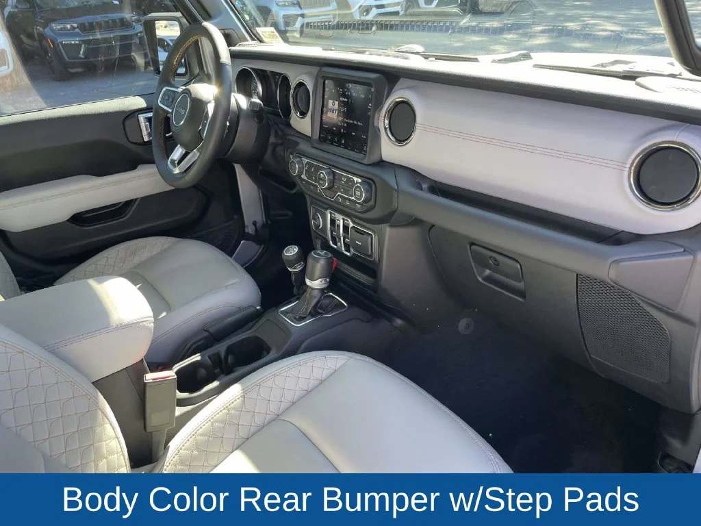 Used 2023 Silver Jeep Sahara 4xe image 12