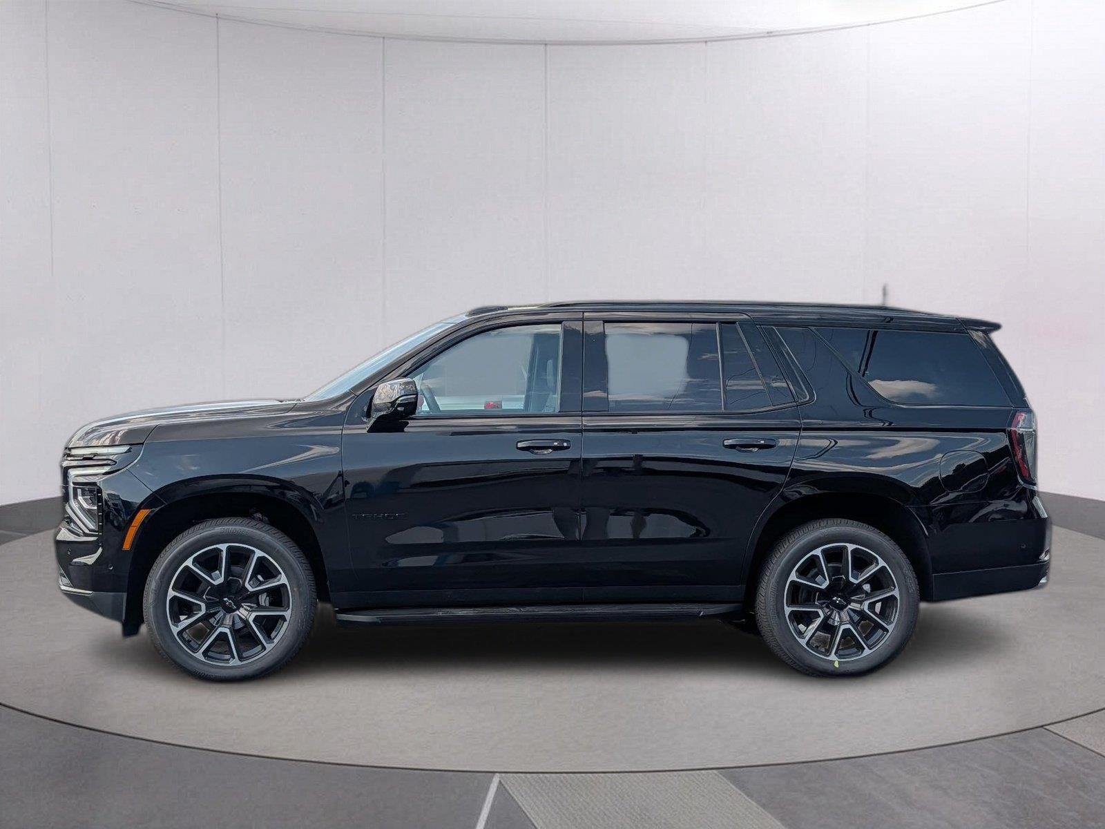 2026 Chevrolet Tahoe RST - Photo 2