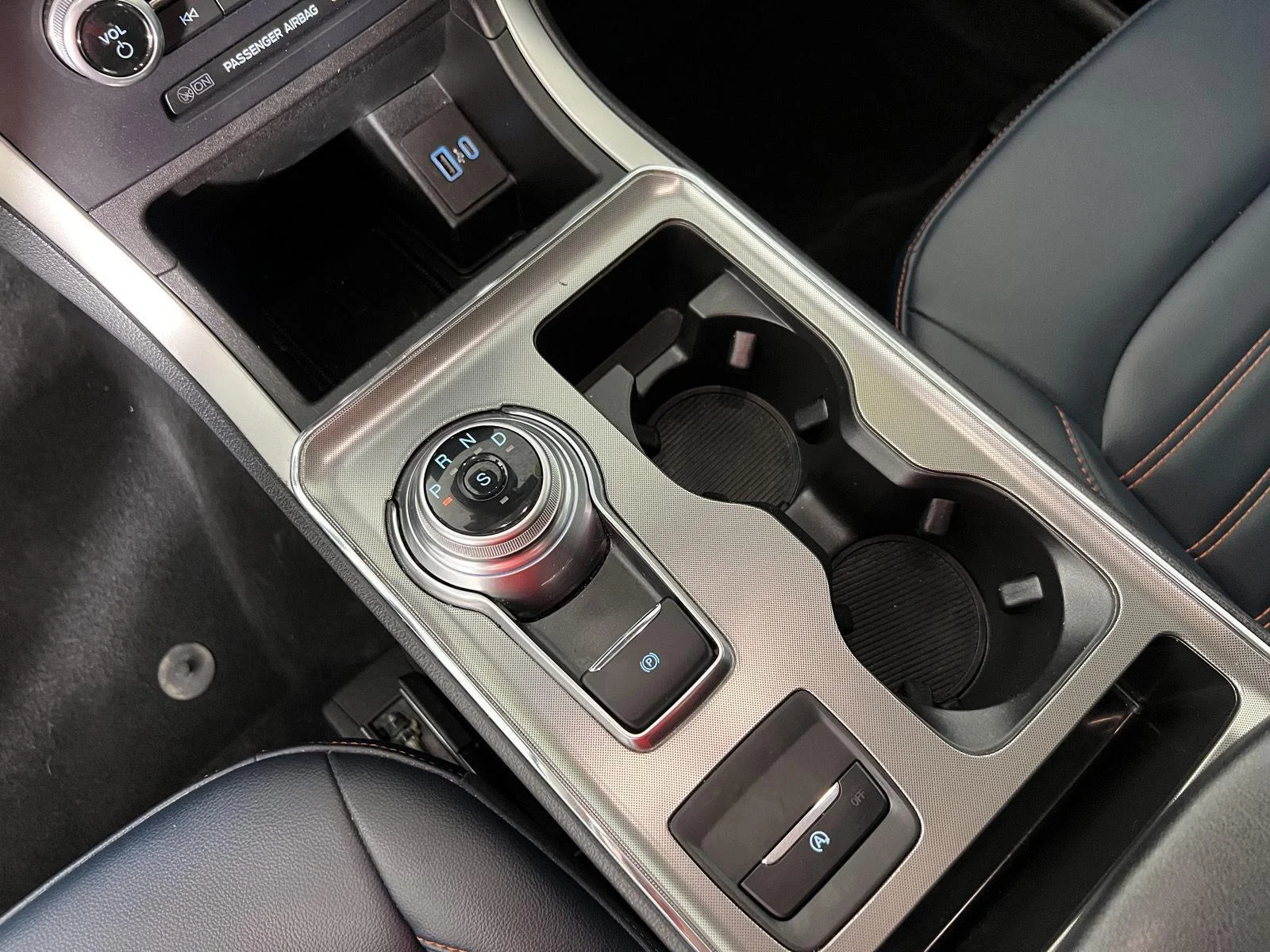 Used 2023 Carbonized Gray Ford SEL image 17