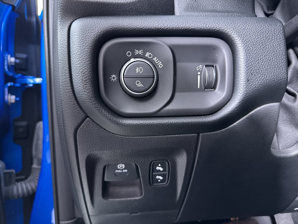 Used 2021 Hydro Blue Pearlcoat Ram Big Horn image 28