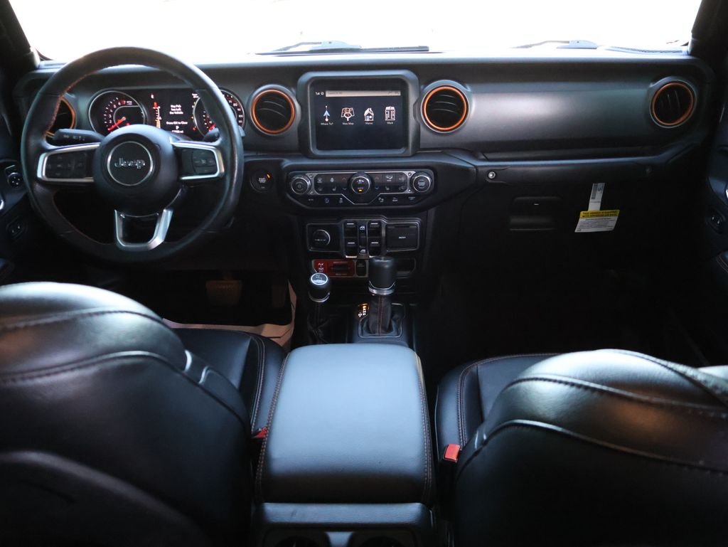 Used 2021 Granite Crystal Metallic Clearcoat Jeep Mojave image 16