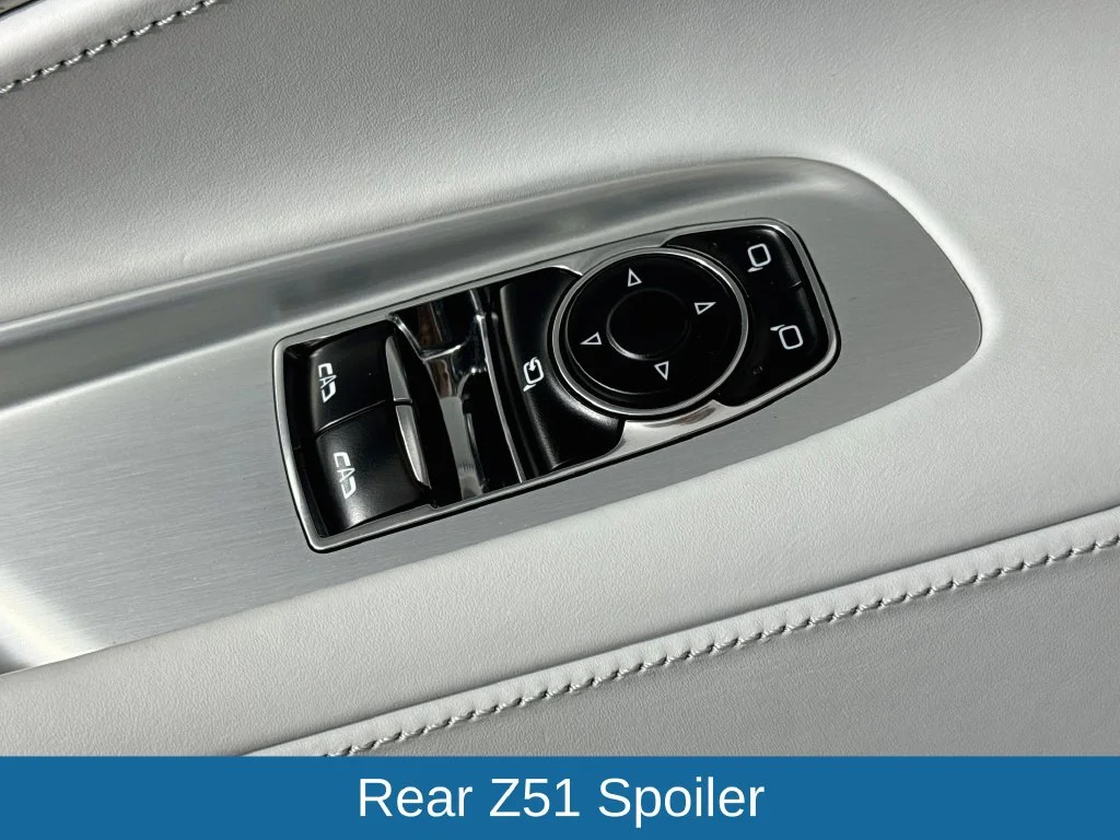 Used 2023 White Chevrolet Stingray image 23