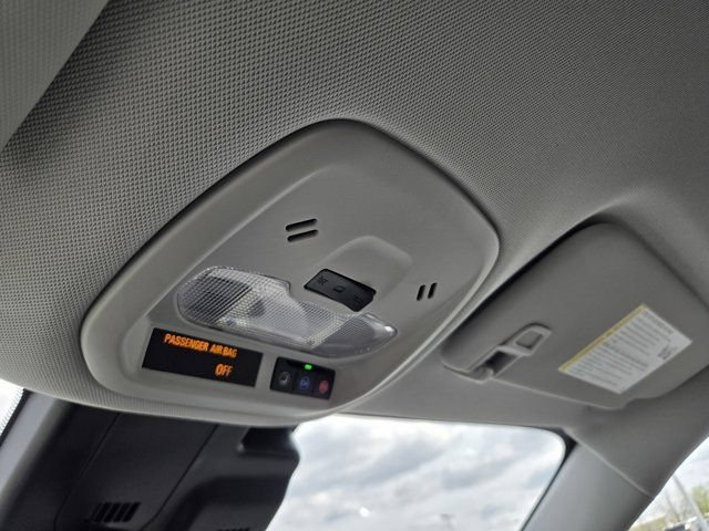 2026 Chevrolet Trax LT - Photo 9