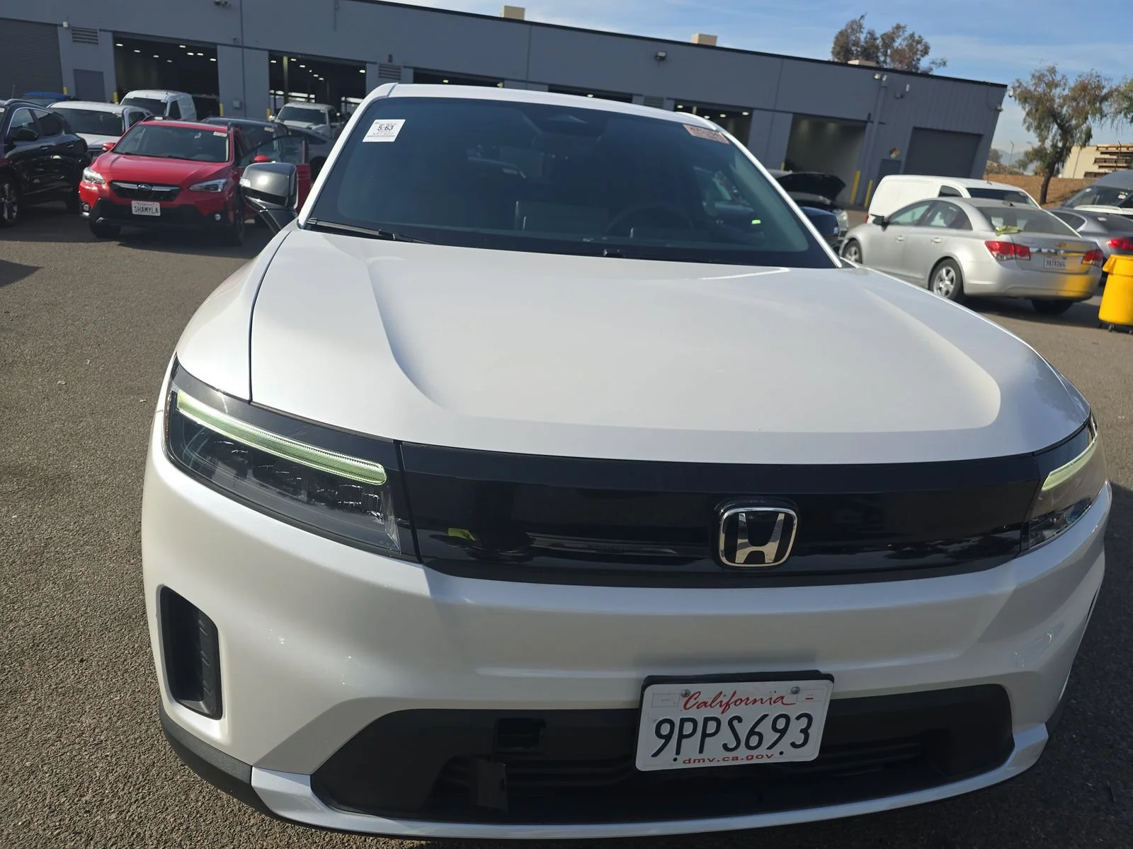 Used 2024 White Honda 1SB image 2