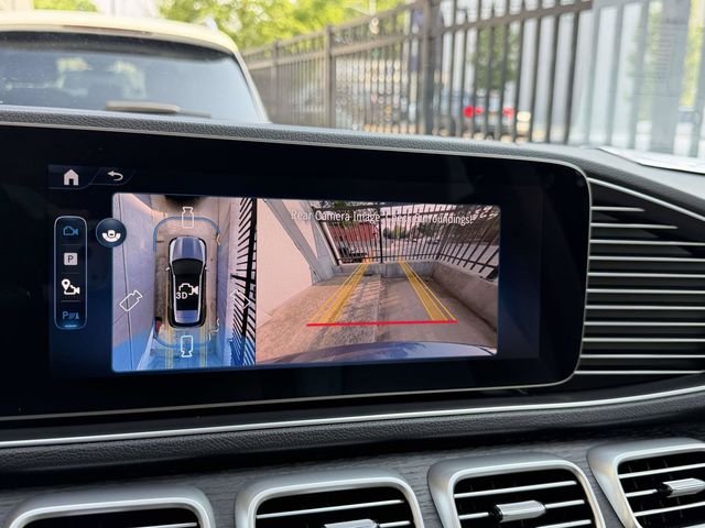 Certified Used 2025 Blue Mercedes-Benz GLE 450e image 35