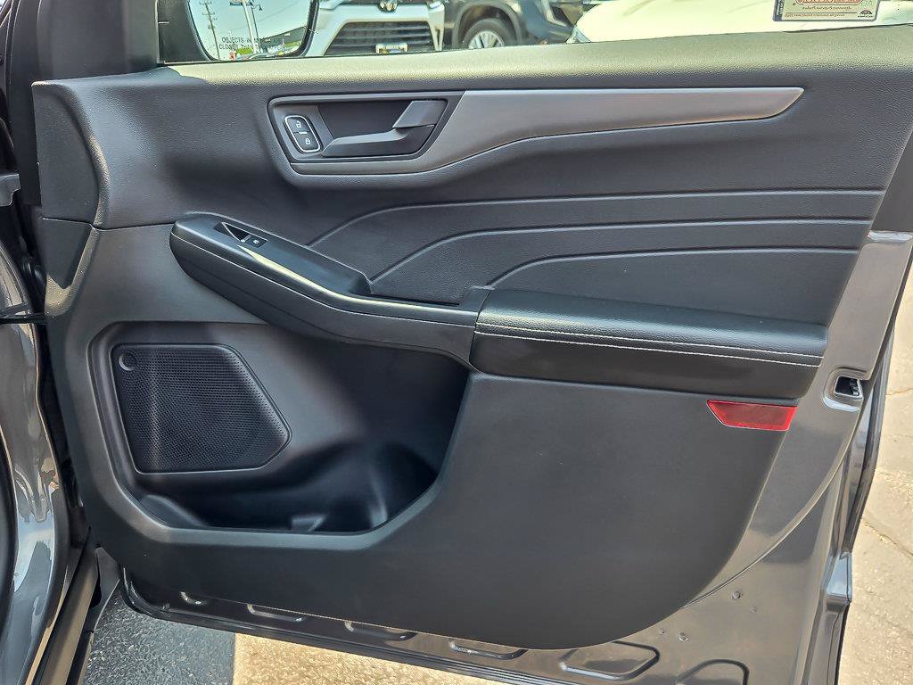 Used 2024 Gray Metallic Ford Active image 30