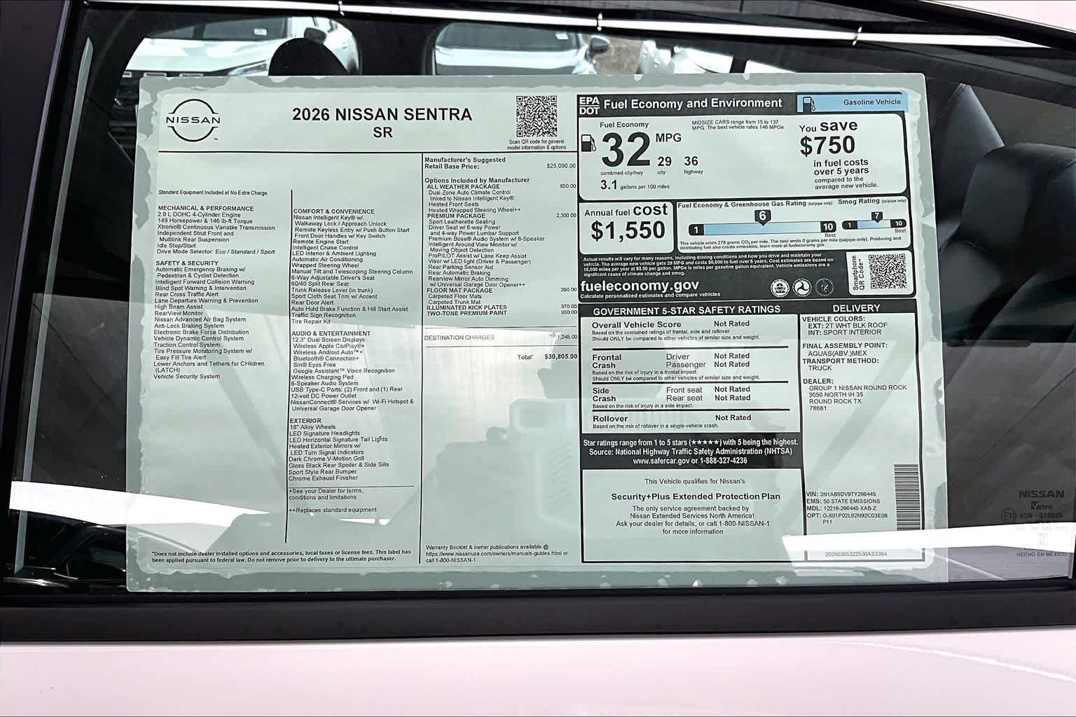 New 2026 Aspen White Tricoat/Super Black Nissan SR image 19