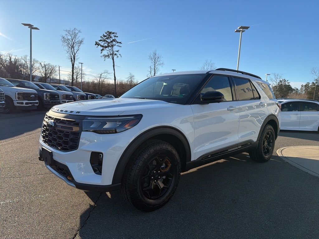 View vehicle photo 7