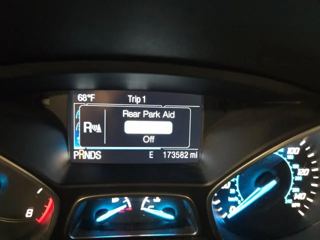 Used 2014 Gray Ford SE image 16
