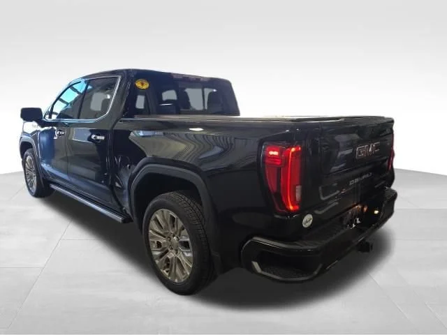 Used 2020 Onyx Black GMC Denali image 2