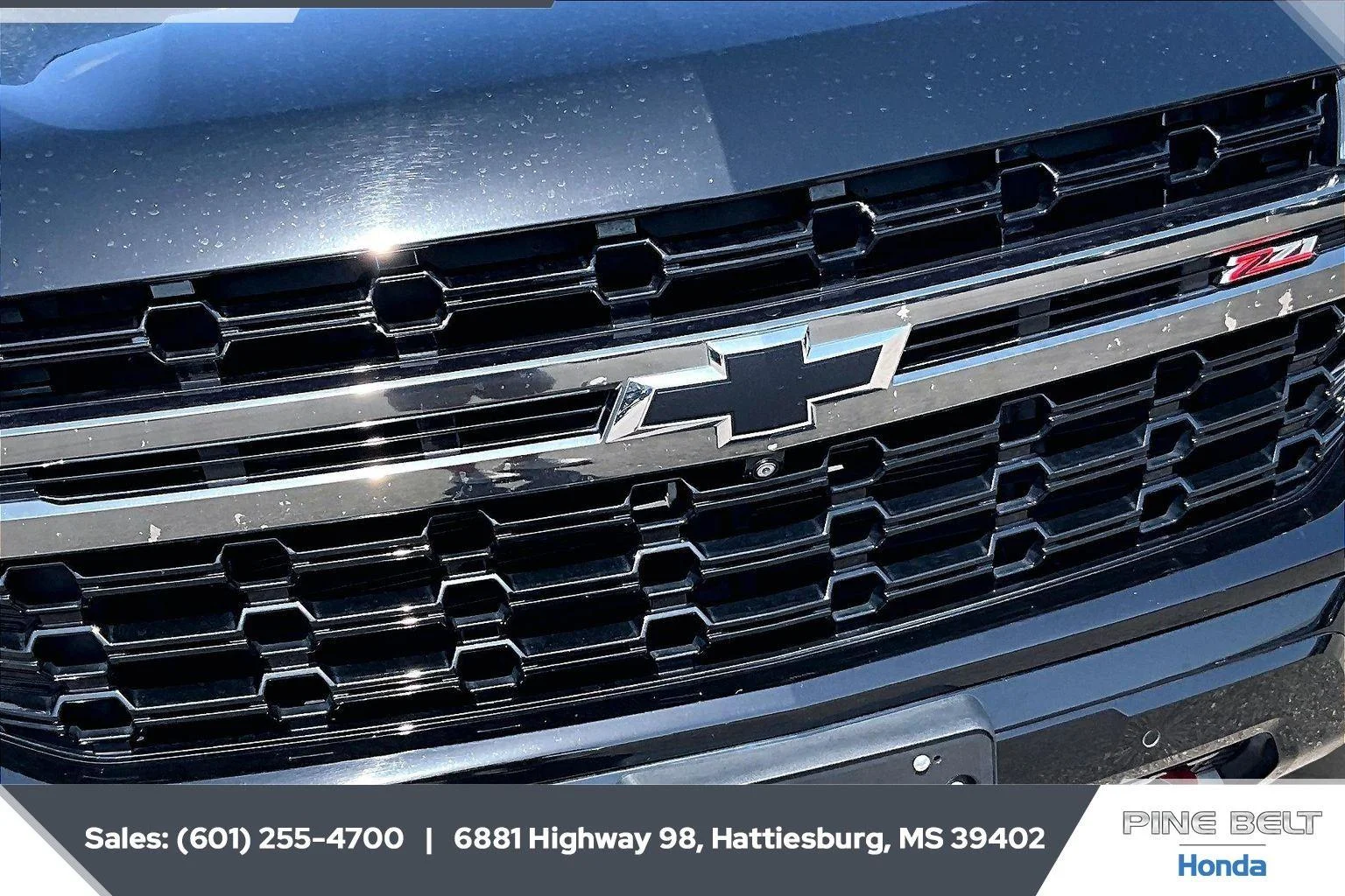 Used 2021 Black Chevrolet Z71 image 22