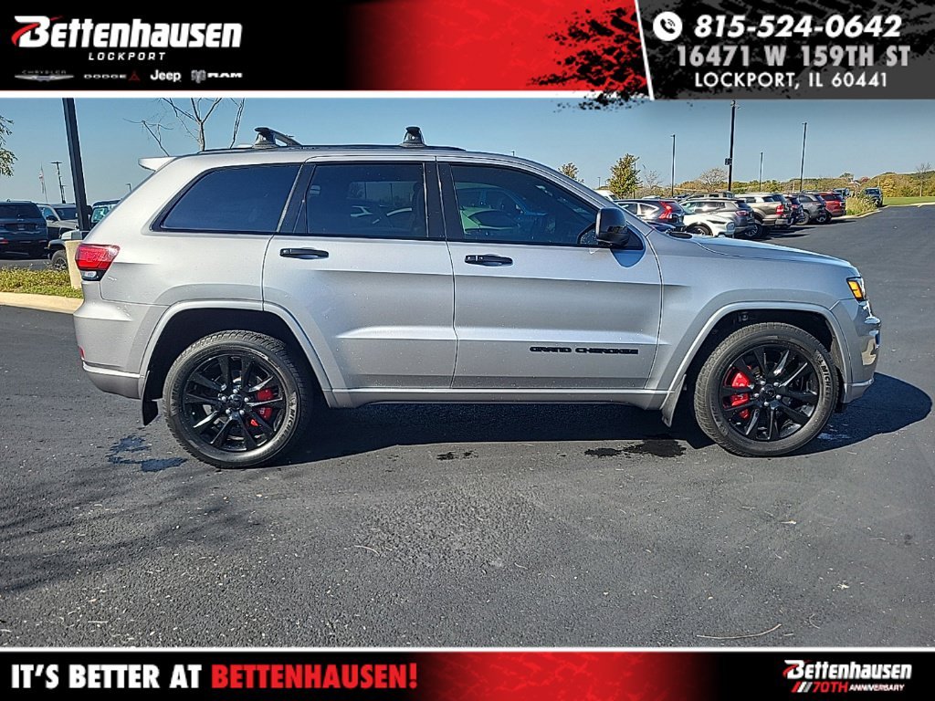 Used 2018 Silver Jeep Altitude image 6