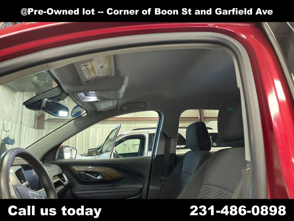Used 2020 Red GMC SLE image 13