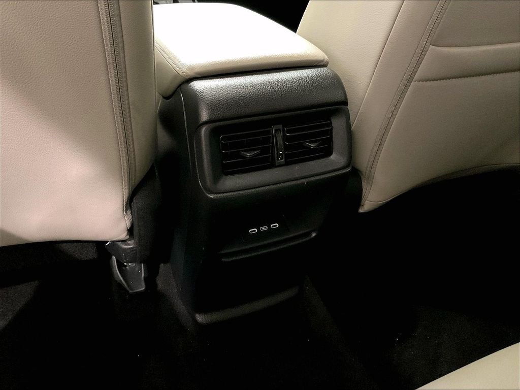 Used 2024 Red Honda EX-L image 28