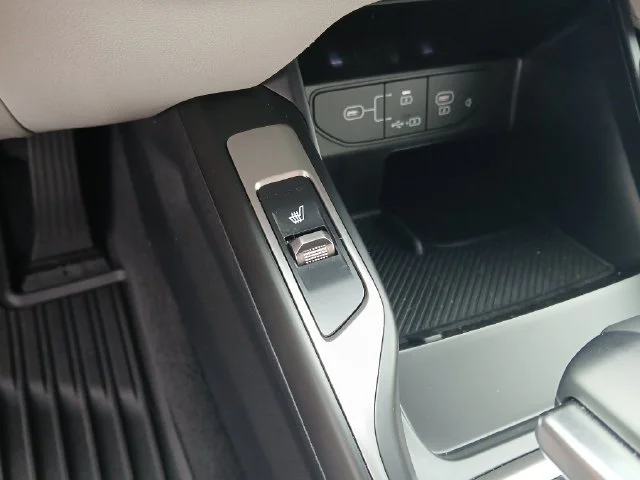 Certified Used 2024 Black Kia S image 26