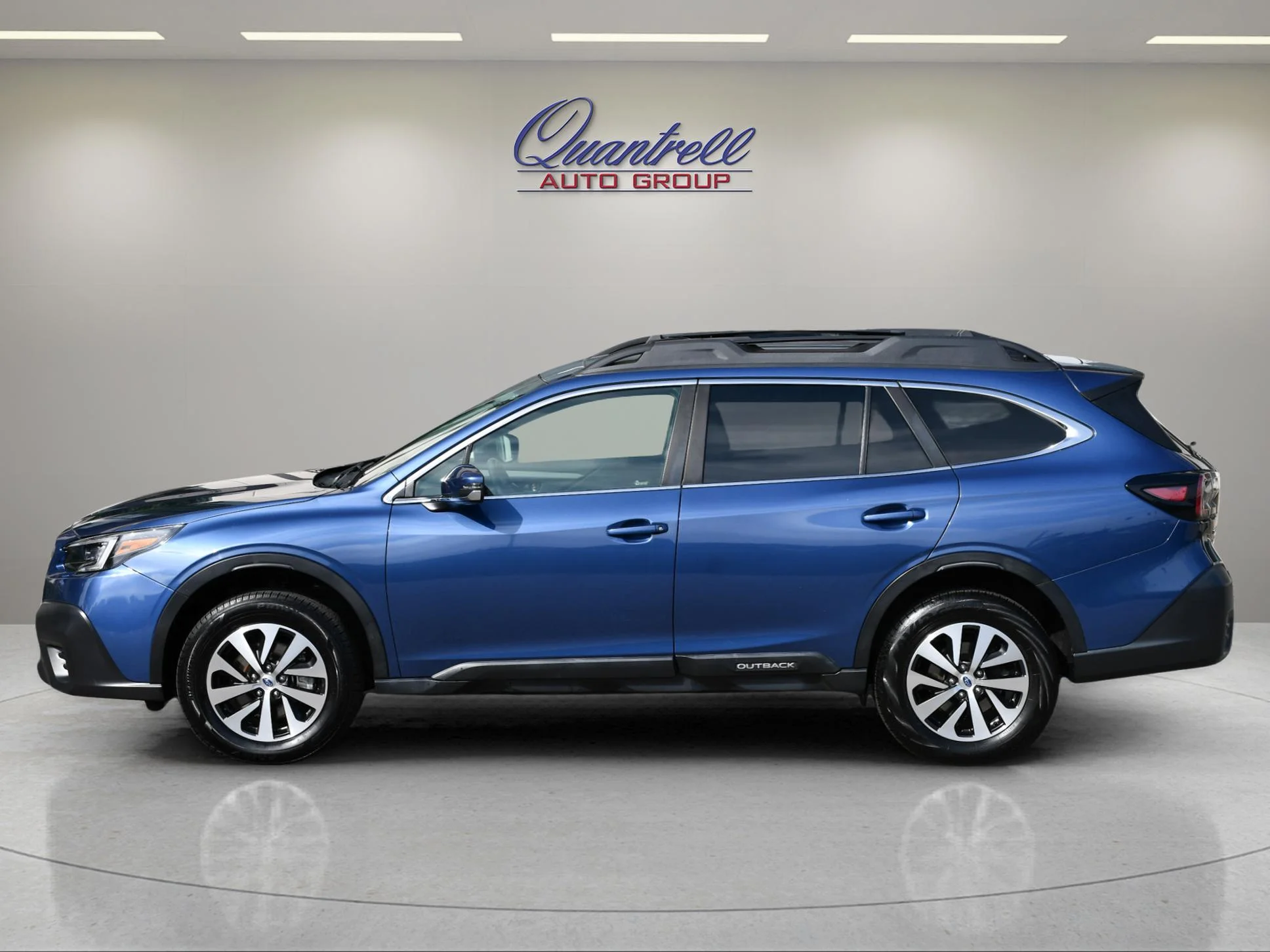 Used 2021 Abyss Blue Pearl Subaru Premium image 7