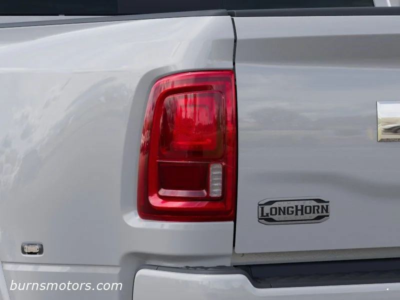 New 2026 Bright White Clear-Coat Exterior Paint RAM Longhorn Dually image 9